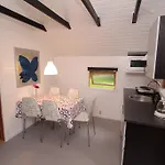 Κάμπινγκ Husodde & 2*
