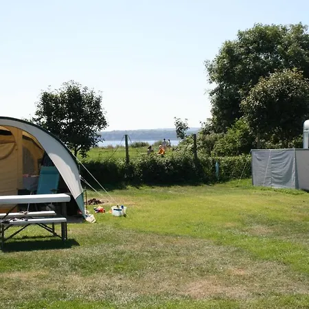 Husodde & Camping 2*