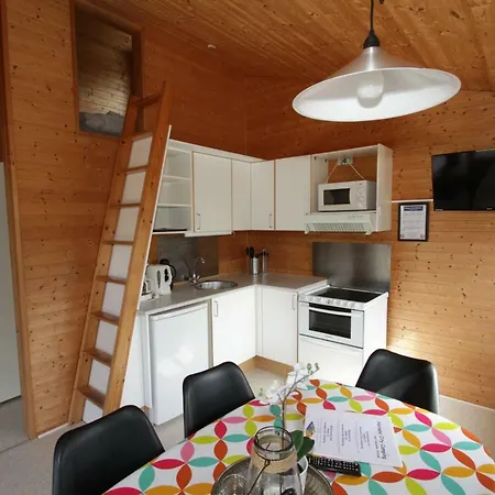胡瑟德斯特朗露营小屋酒店 霍森斯