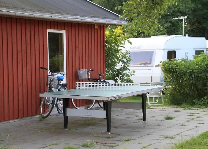 Husodde & Campsite 2*