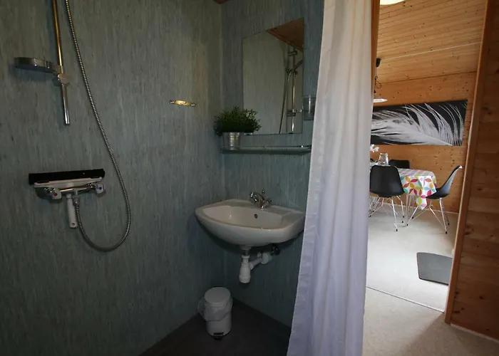 Husodde & Campsite 2*